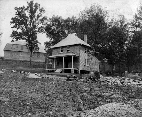 Gardener’s house at Kedleston — 1890-05-17