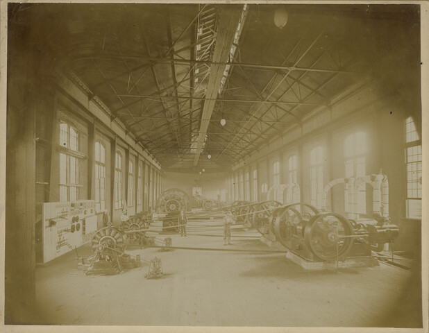 Baltimore Belt Line powerhouse interior — circa 1895