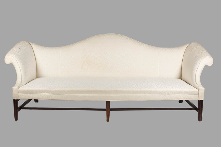 Sofa — circa 1772