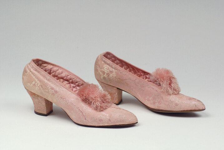 Shoe, Pump — circa 1930-1939