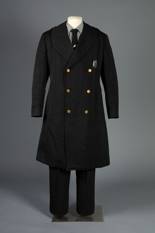 Uniform — 1941-1974