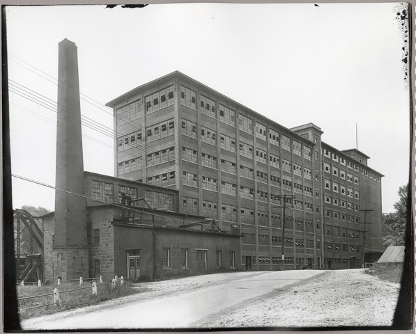 Doughnut Corporation of America factory — circa 1920