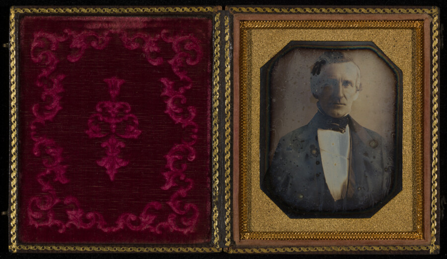 Daguerreotype portrait of an unidentified man