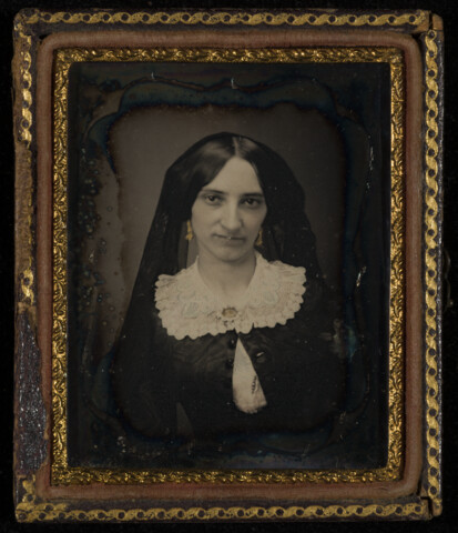 Portrait of unidentified woman with veil — circa 1850