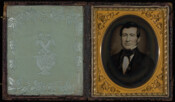 Daguerreotype portrait of an unidentified male.