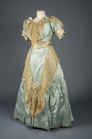 Dress — 1895-1900