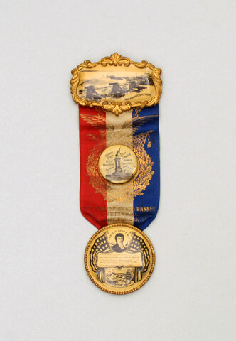 Badge — 1914