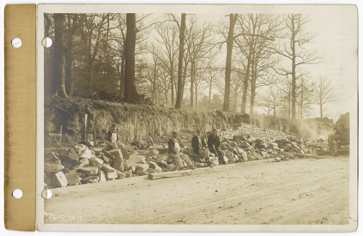 Retaining wall east of Greenway taken from west side of Greenway looking south-east — 1912-12-20
