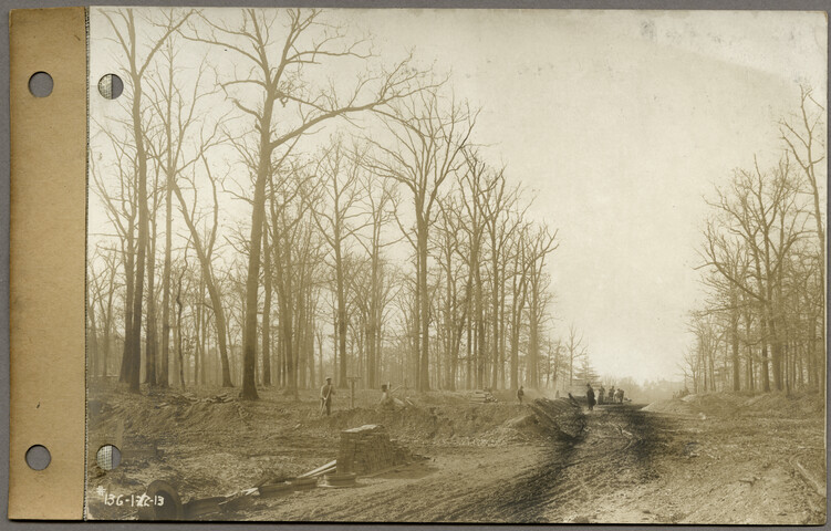 Looking west on Greenway from north side of Greenway 50 feet south of Midwood — 1913-01-22