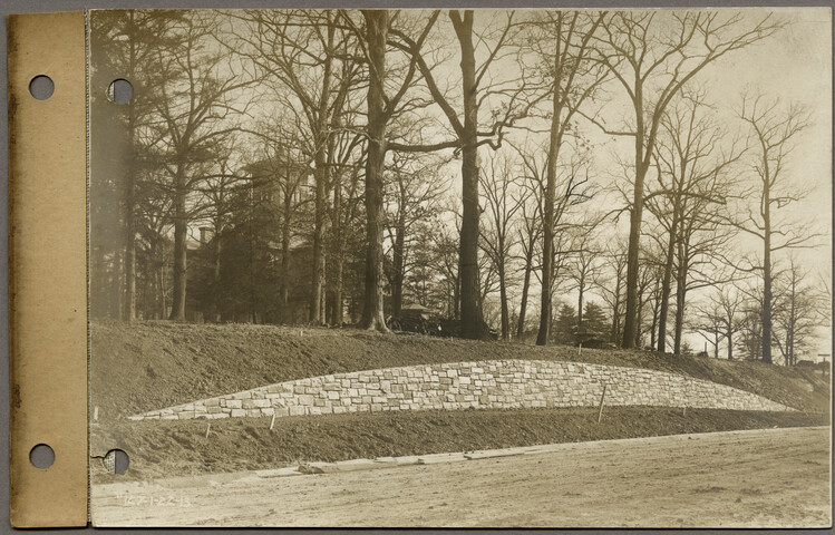 Retaining wall north of Lambert Street from a point on west side of Greenway just north of wall — 1913-01-22