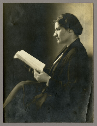 Portrait of Elizabeth Foreman Lewis reading — undated