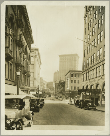 300 block of West Lexington Street — circa 1925