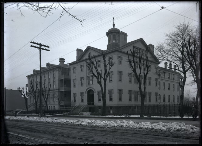 Hebrew Hospital and Asylum — 1908-12-27
