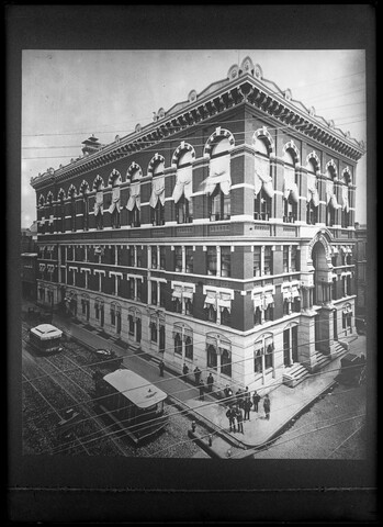Chamber of Commerce Building, exterior — circa 1900